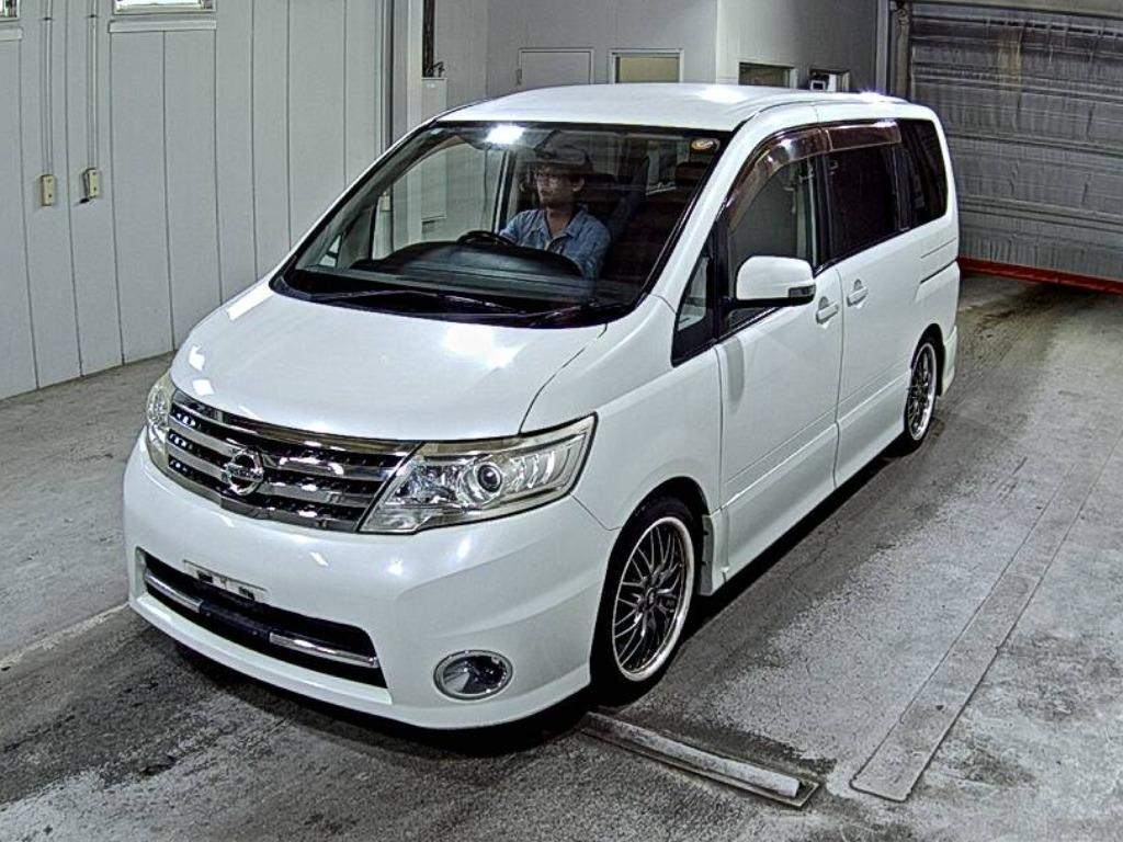 NISSAN SERENA 2009