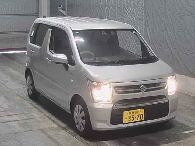 SUZUKI WAGON R 2024