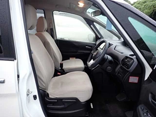 NISSAN SERENA 2020