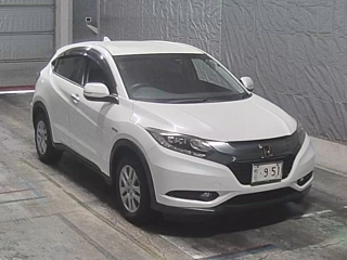 HONDA VEZEL 2015