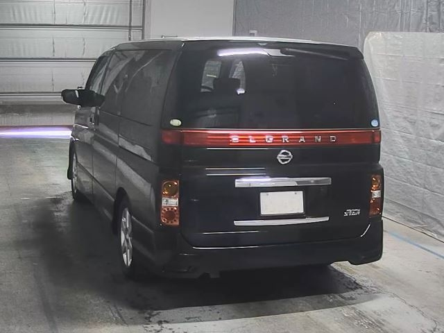 NISSAN ELGRAND 2008