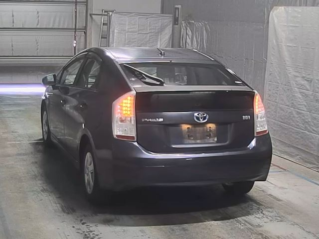 TOYOTA PRIUS 2011