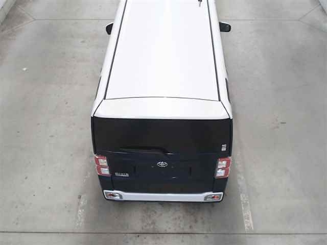 TOYOTA PIXIS MEGA 2020