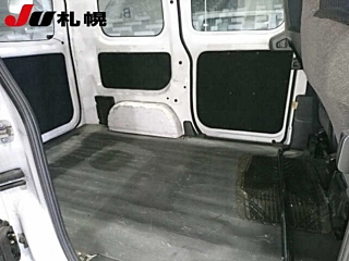 NISSAN NV200 2018
