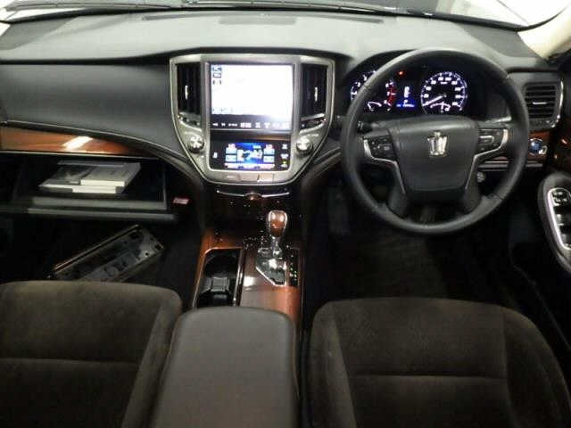 TOYOTA CROWN 2015