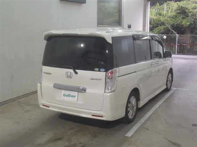 HONDA STEP WAGON 2010