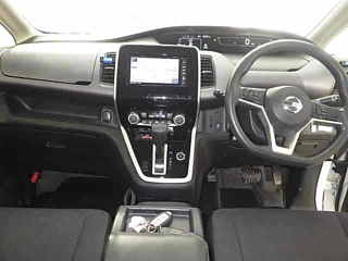 NISSAN SERENA 2017
