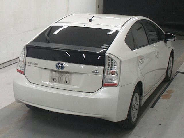 TOYOTA PRIUS 2010