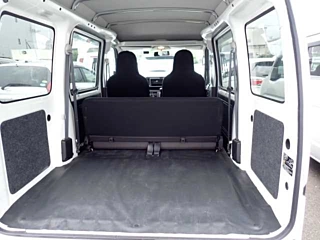DAIHATSU HIJET VAN 2018