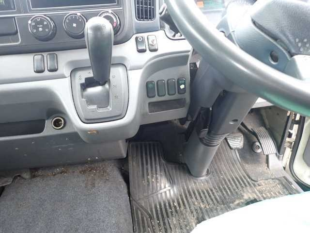 MITSUBISHI CANTER 2015