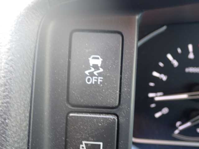 TOYOTA HIACE VAN 2020