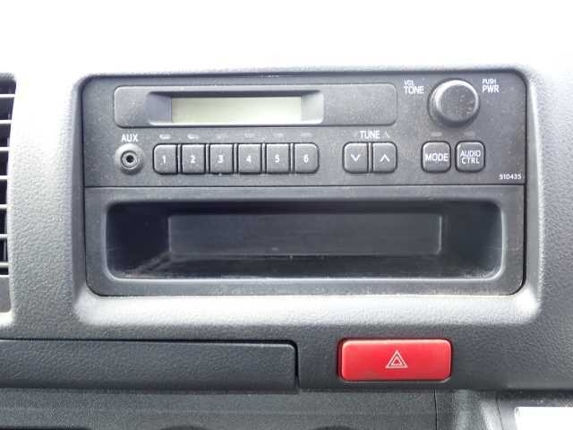 TOYOTA HIACE VAN 2019