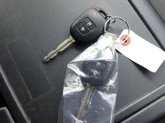 TOYOTA HIACE VAN 2019