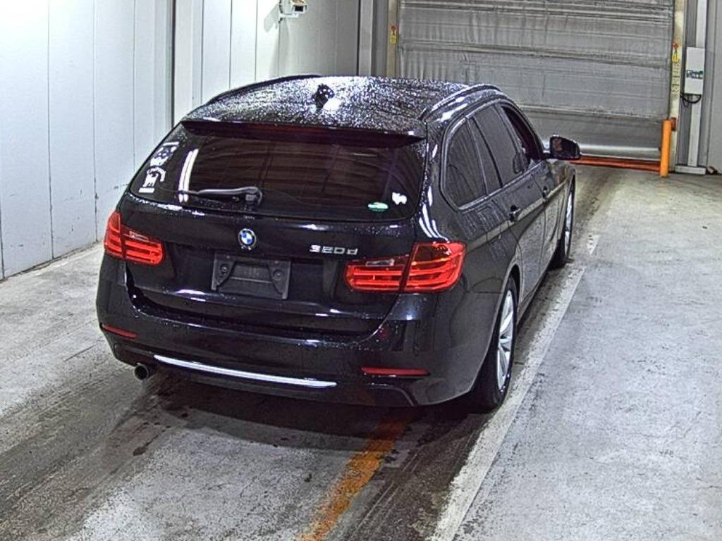 BMW 3 SERIES 2014