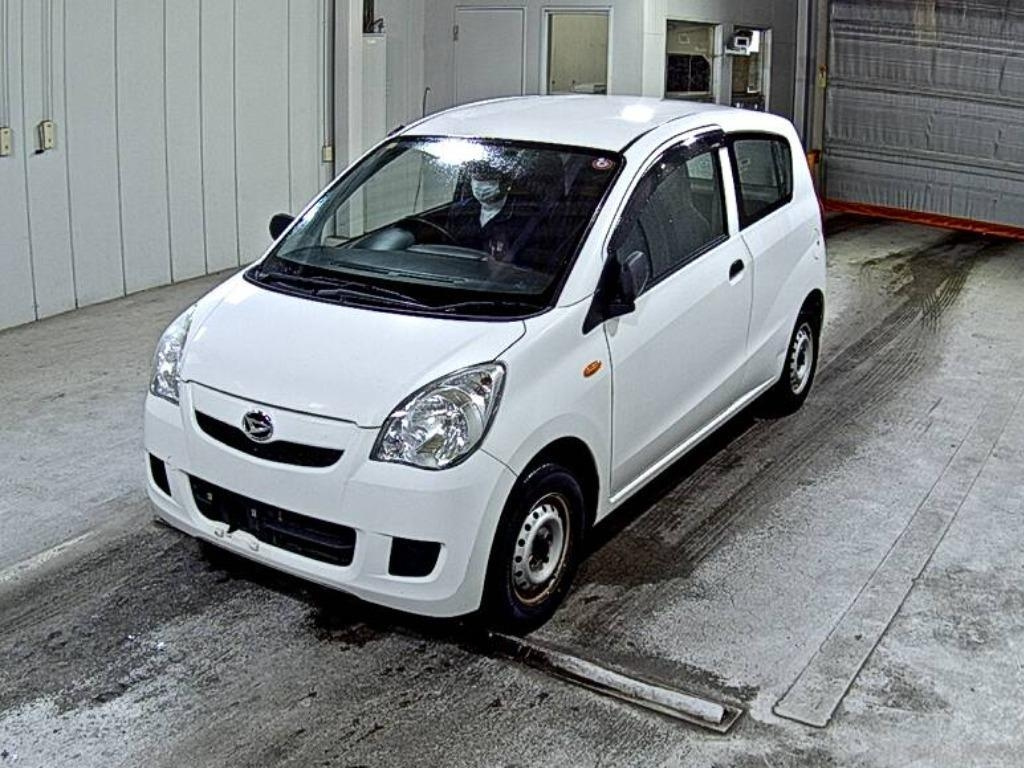 DAIHATSU MIRA 2013