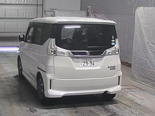 SUZUKI SOLIO 2015
