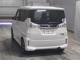 SUZUKI SOLIO 2015