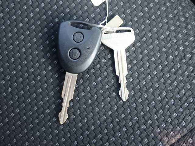 DAIHATSU HIJET VAN 2019