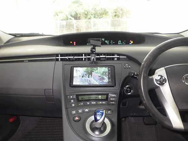 TOYOTA PRIUS 2011