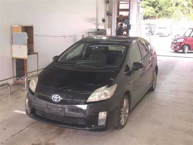TOYOTA PRIUS 2010