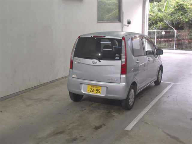 DAIHATSU MOVE 2009