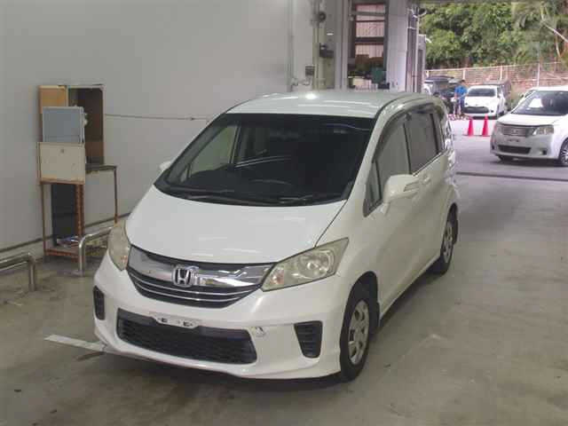 HONDA FREED 2014