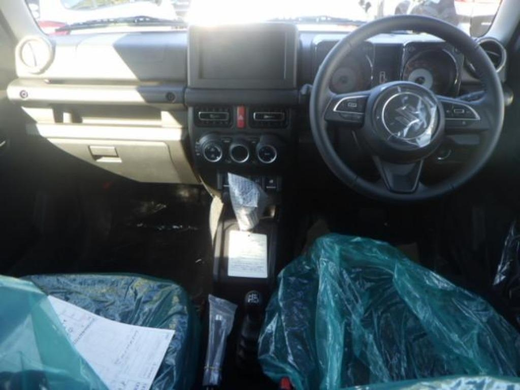 SUZUKI JIMNY NOMADE 2025