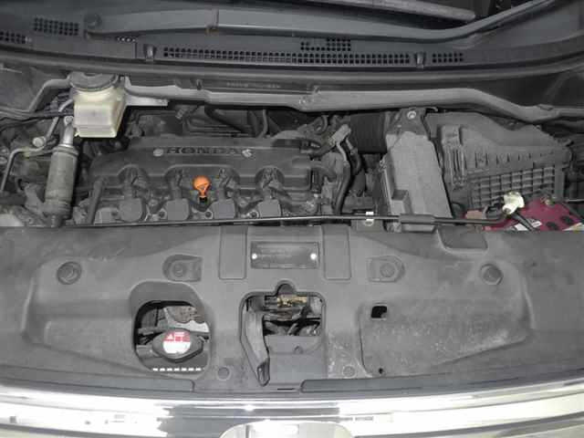 HONDA STEP WAGON 2011