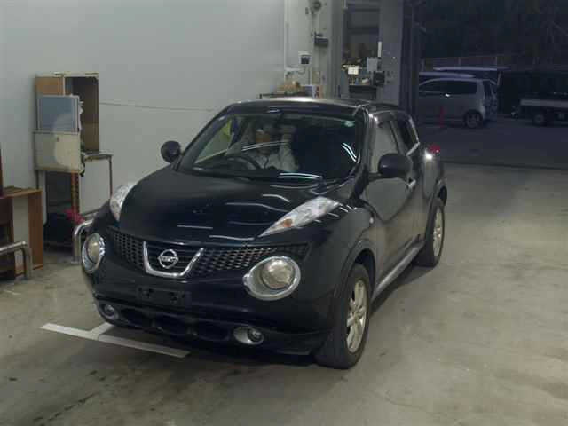 NISSAN JUKE 2013