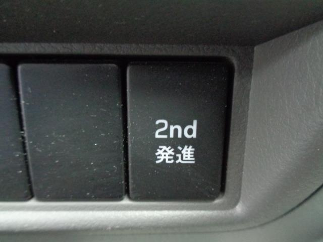 NISSAN CLIPPER VAN 2022