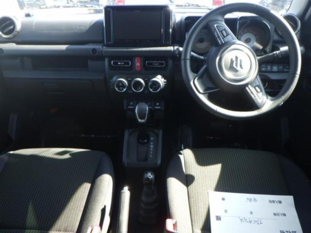 SUZUKI JIMNY NOMADE 2025