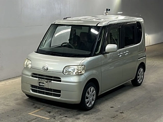Daihatsu Tanto 2013