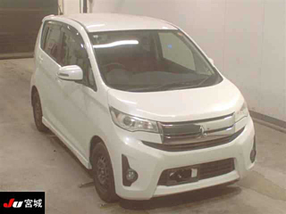 Mitsubishi EK 2013
