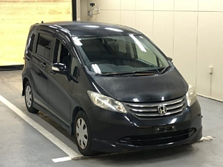 HONDA FREED 2008