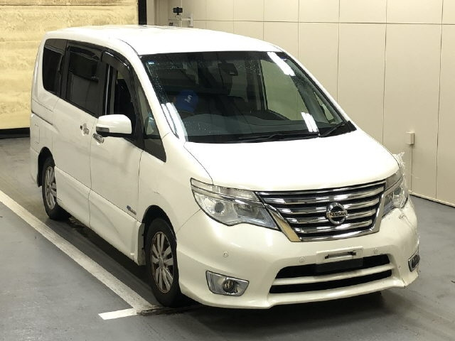 NISSAN SERENA 2014