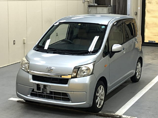 DAIHATSU MOVE 2014