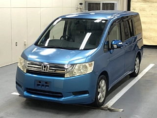 HONDA STEP WAGON 2010