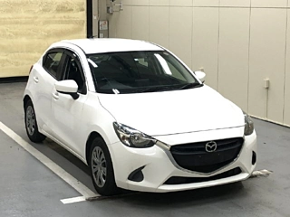 MAZDA DEMIO 2016