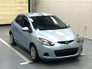 MAZDA DEMIO 2010
