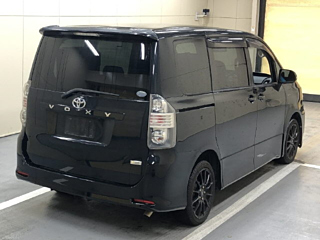 TOYOTA VOXY 2008