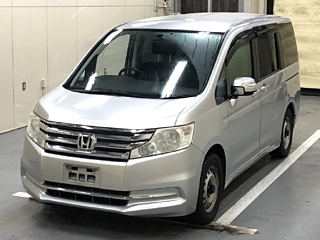 HONDA STEP WAGON 2014