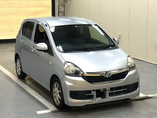 DAIHATSU MIRA E S 2015