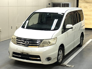 NISSAN SERENA 2010