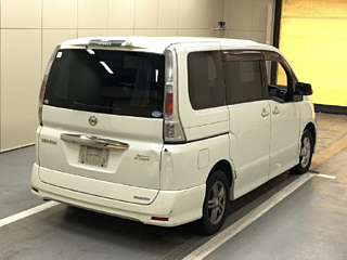 NISSAN SERENA 2010