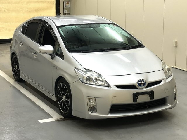 TOYOTA PRIUS 2010
