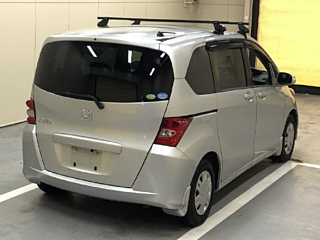 HONDA FREED 2011
