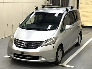 HONDA FREED 2011