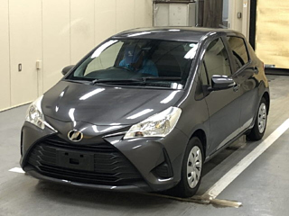 TOYOTA VITZ 2019