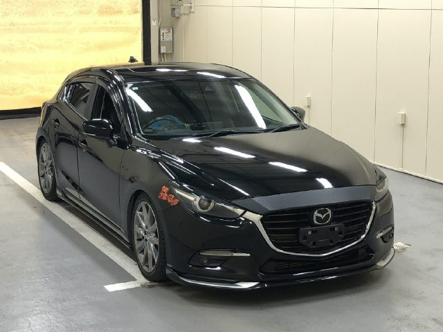 MAZDA AXELA 2017