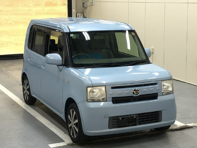 DAIHATSU MOVE CONTE 2013
